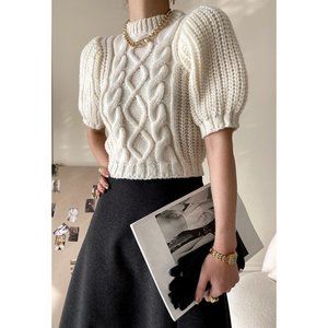 BUBBLE SLEEVE BRAIDED RIBBED SWEATER